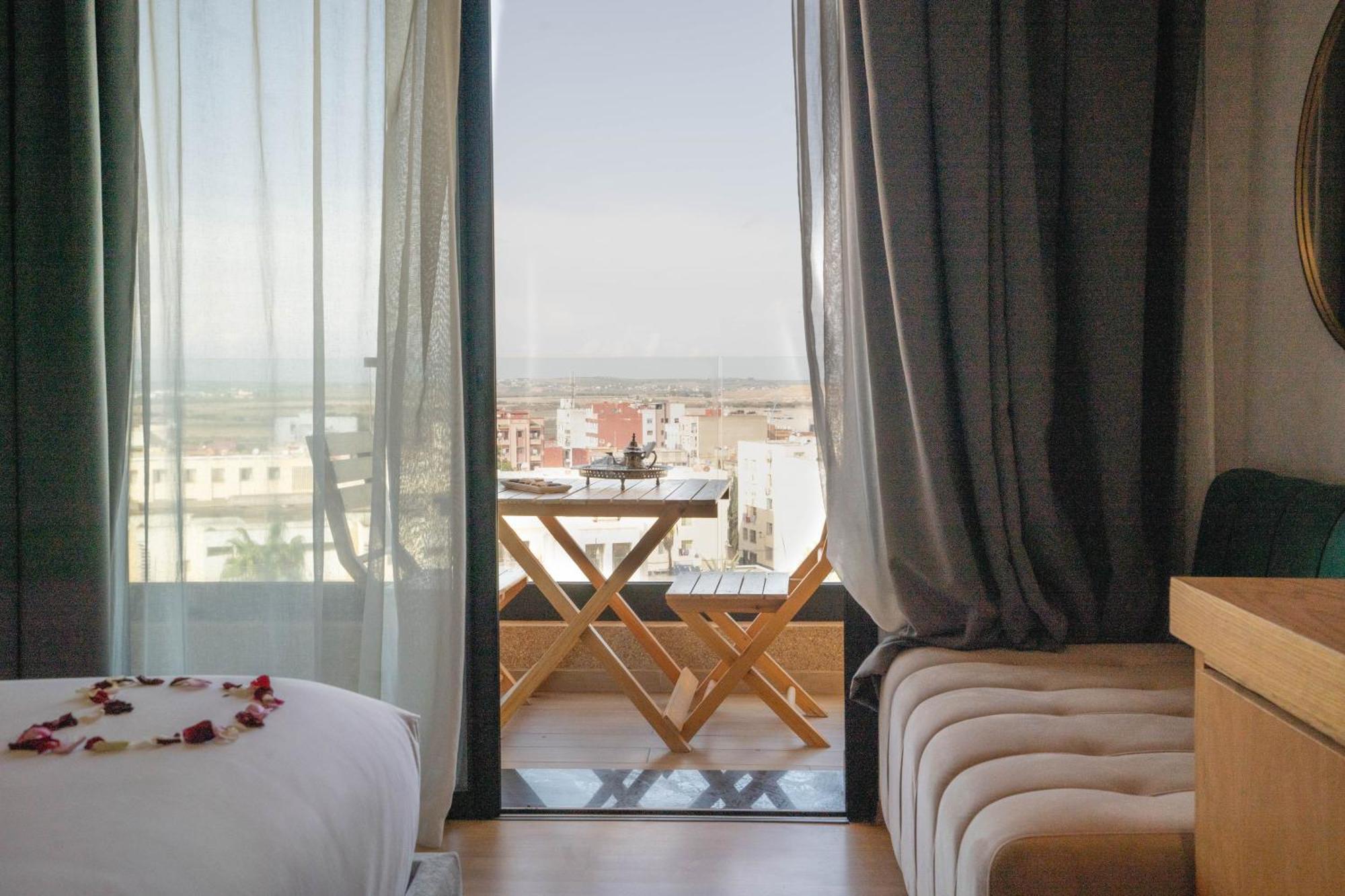 Razane Hotel Kenitra Exterior photo